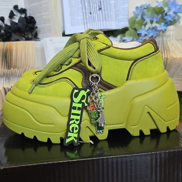 NIB DollsKill X Shrek Ogre Connection Platform Sneakers Size 8 Green&Brown - Picture 1 of 10